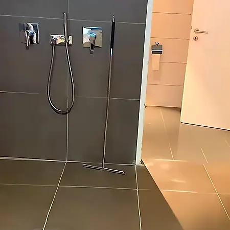 Experience Tranquility Of Allach-untermenzing Hotell 4*